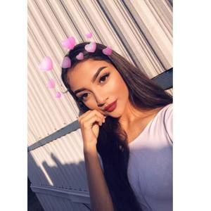 Meet your Posher, Belen